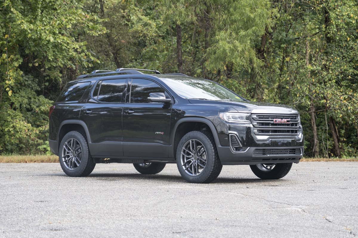 Rough Country | Leveling Kit | 1.5 Inch Suspension Lift 17-23 Acadia 2WD/AWD Rough Country | 11005