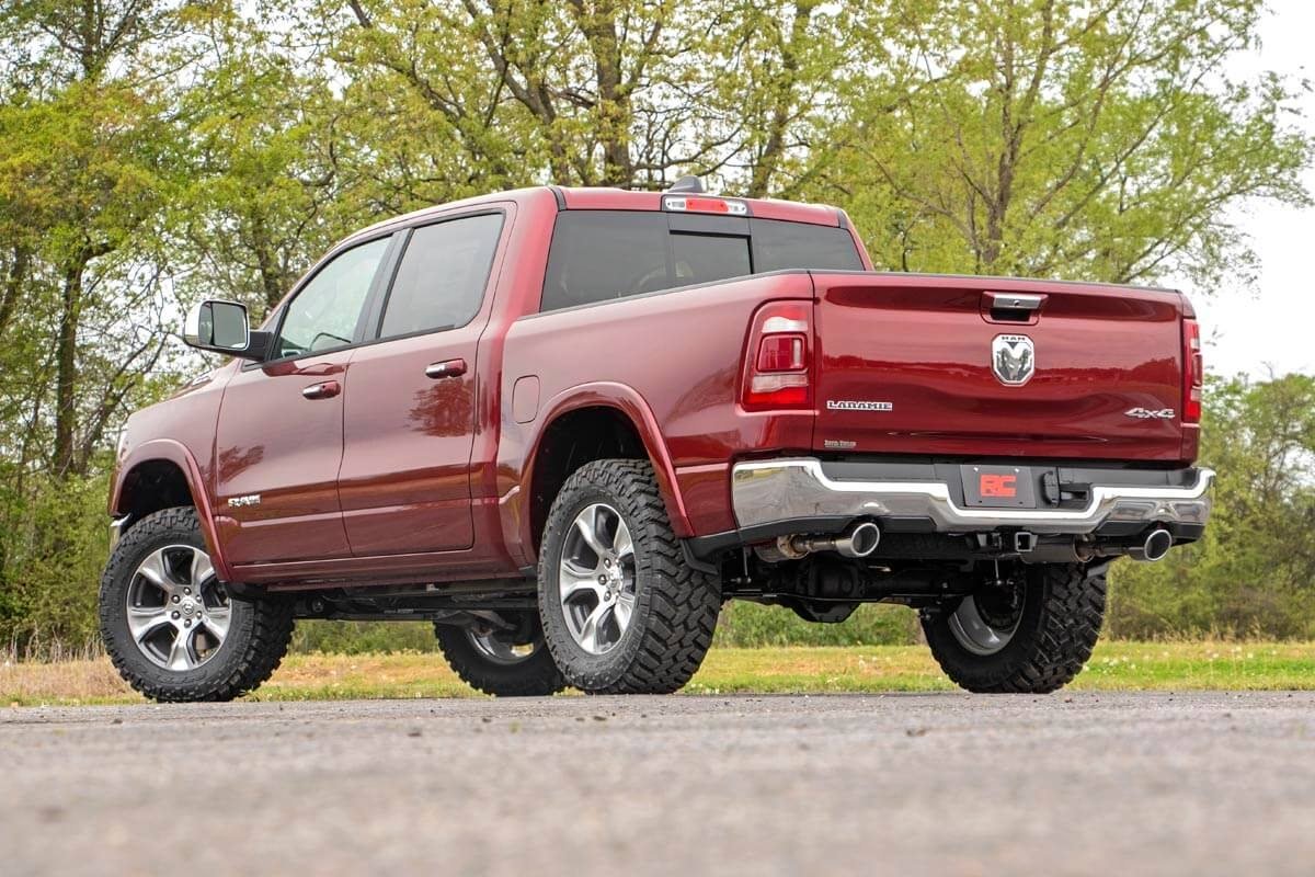 Rough Country | Lift Kits | 3.5 Inch RAM Bolt-On Lift Kit w/Rear N3 Shocks 19-Up RAM 1500 4WD Rough Country | 31430