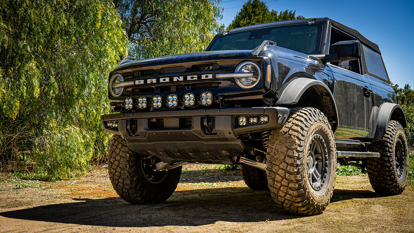 Baja Designs | LED Light Bars | 6 XL Linkable LIght Bar Kit Plastic Bumper Mount w/Upfitter 21-Up Ford Bronco Baja Designs | 447768UP