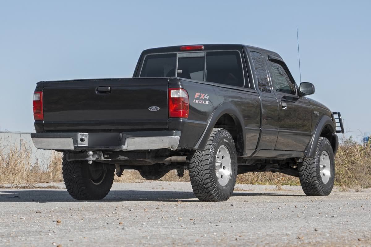 Rough Country | Leveling Kit | 1.5 Inch Leveling Kit 98-11 Ford Ranger 4WD Rough Country | 50108