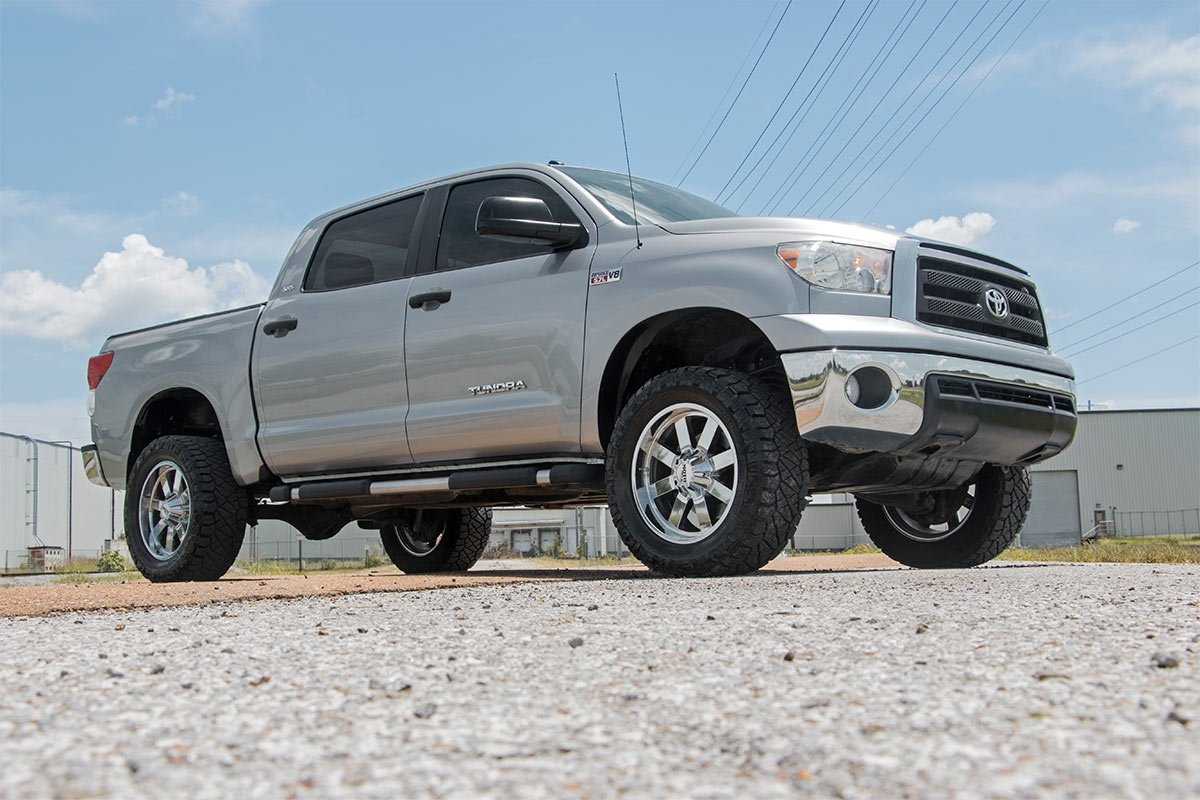 Rough Country | Lift Kits | 3.5 Inch Toyota Bolt-On Lift Kit w/N3 Shocks 07-20 Tundra 2WD/4WD Rough Country | 76830